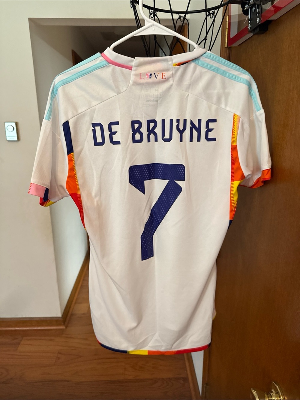 adidas White De Bruyne #7 Soccer Jersey with Multicolor Accents
